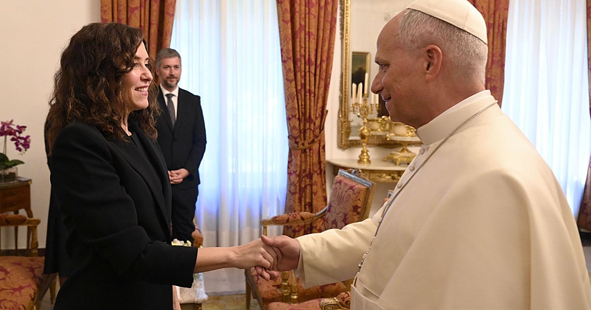 El Papa recibe a Ayuso en la Nunciatura tras el histórico di