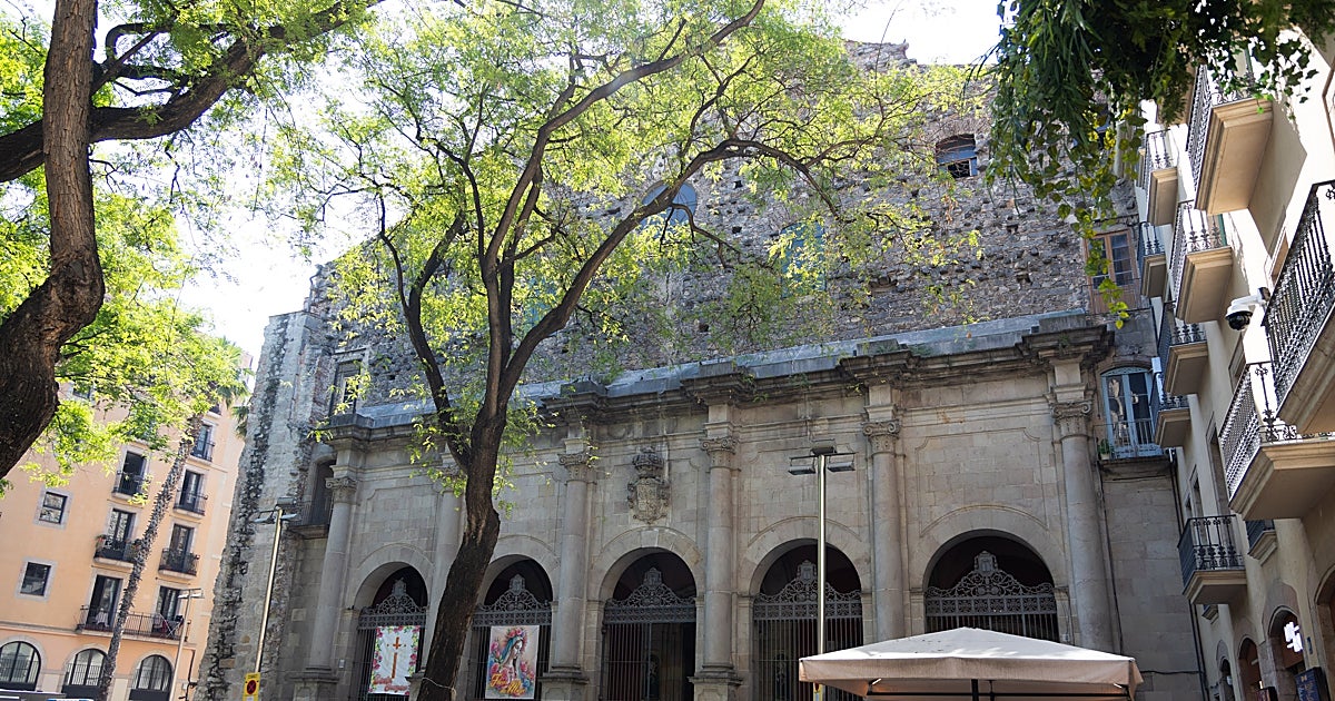 La iglesia de San Agustín, el «cruce de caminos» con acento 