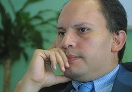 Nervis Villalobos, la larga sombra de un chavista investigado en medio mundo