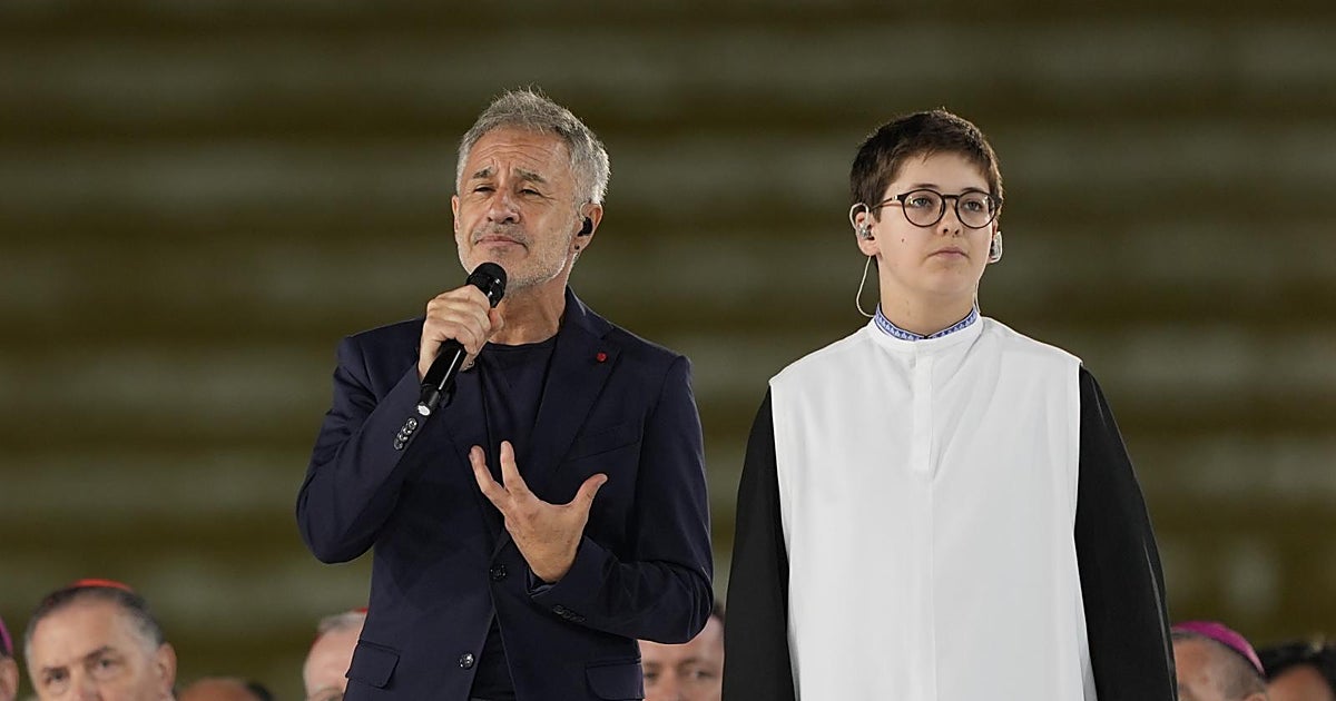 La Escolanía de Montserrat y Sergio Dalma emocionan y dan fu