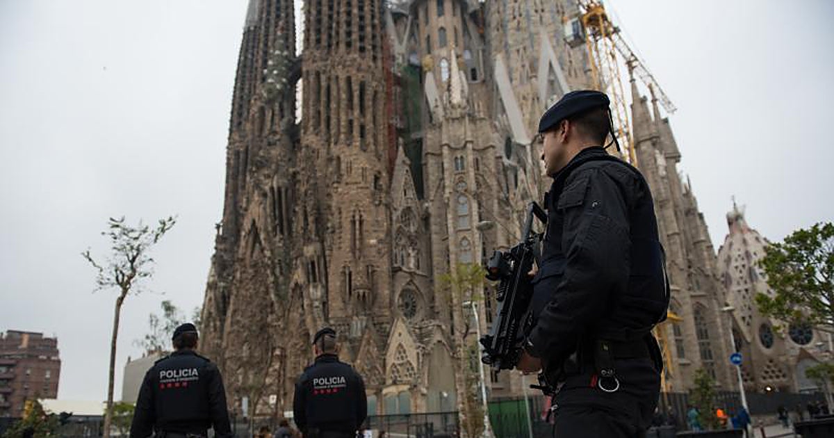 Barcelona se blinda para recibir al Papa