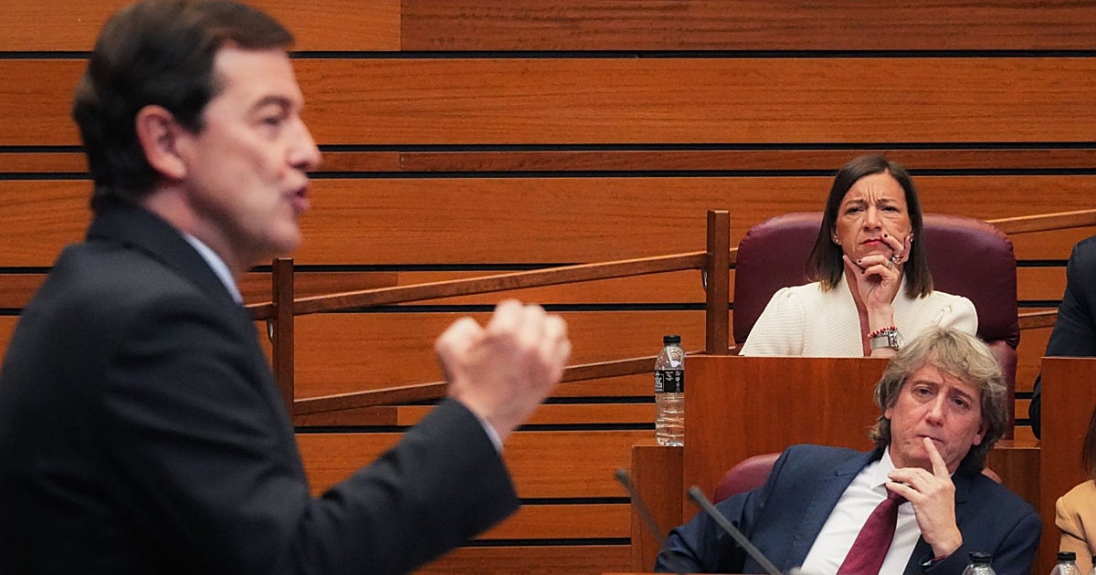 Mañueco, investido presidente de la Junta de Castilla y León
