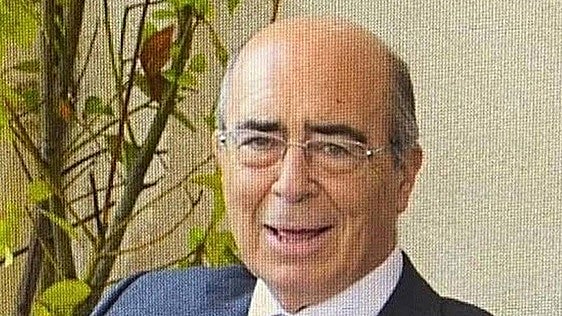 Muere en plena calle el exgerente de Cantabria Labs, Ernesto Quintana