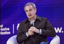Zapatero plantea «dudas» sobre los mensajes que le incriminan y pide al juez comprobar con EE.UU. su «autenticidad»