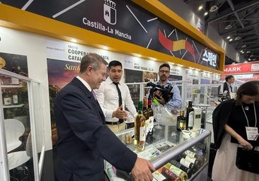 Page viaja a Seúl con el objetivo de duplicar las exportaciones de la región a Corea del Sur en 5 años