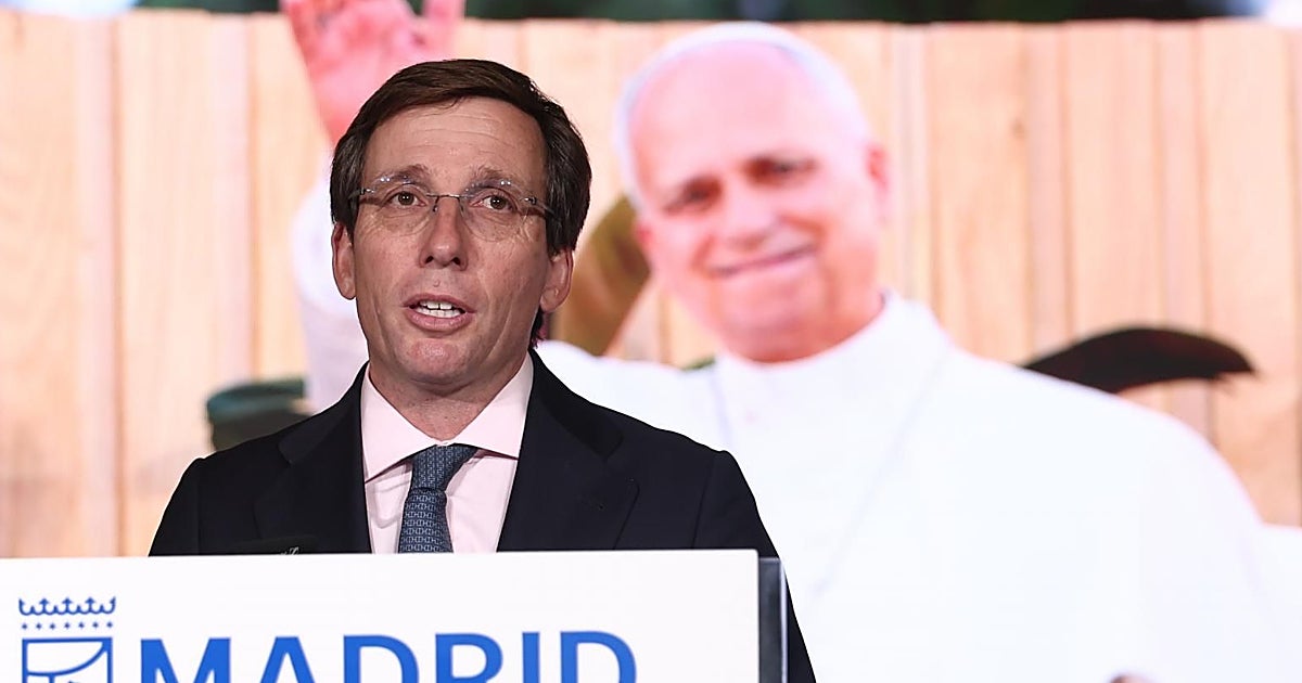Lucas, el hijo de Almeida, fue bendecido por el Papa en su v