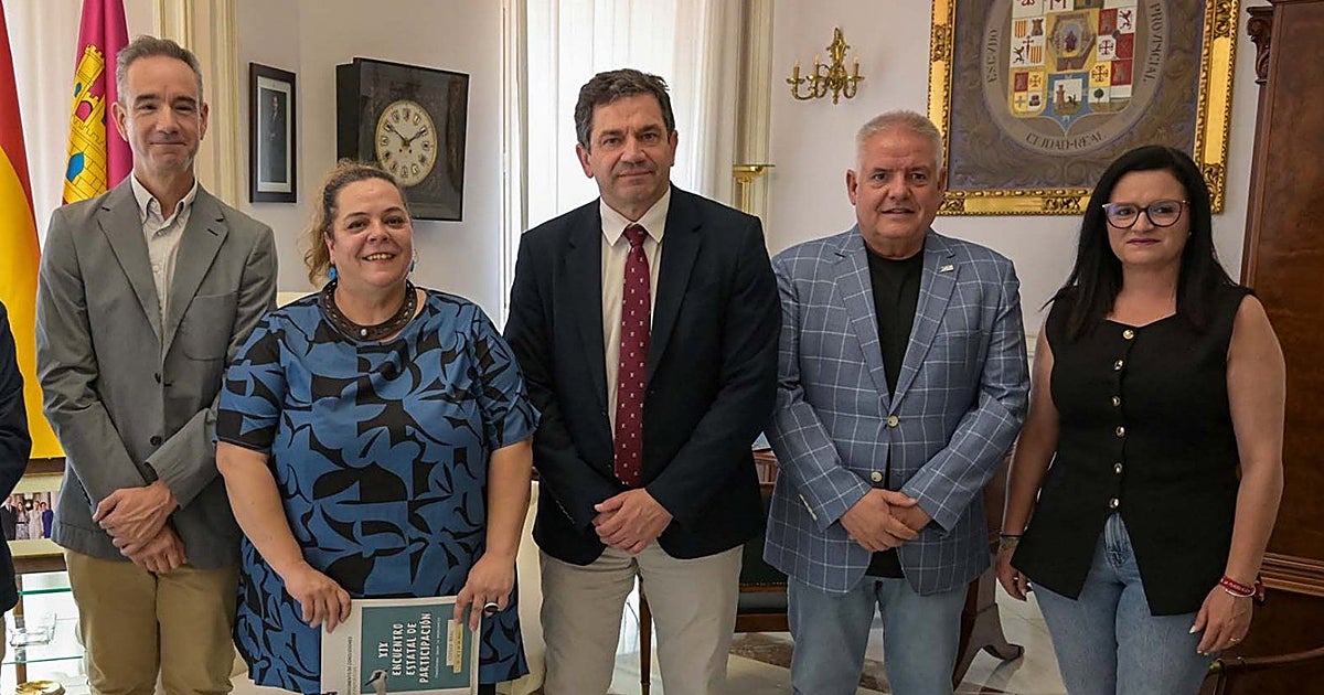 La colaboración social y local contra la pobreza se fortalec