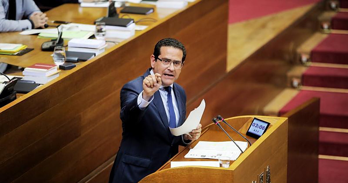 Bellver pone su cargo a disposición de Llorca por su imputac