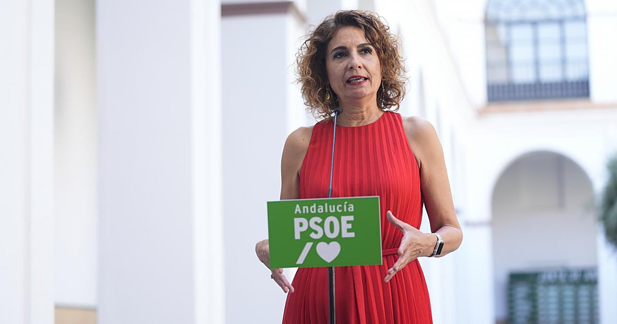 El 'déjà vu' de María Jesús Montero: otra vez en el Parlamen