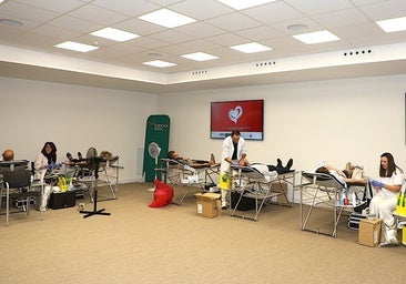 El 'XVII Maratón de Donantes de Sangre' celebrado en Eurocaja Rural alcanza las 231 donaciones