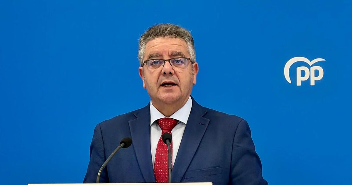 El PP acusa a Page de «once años de engaños» por renunciar a