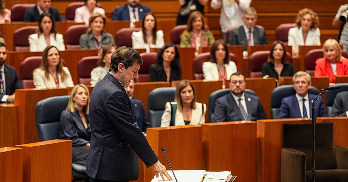 Mañueco toma posesión por tercera vez como presidente de la 
