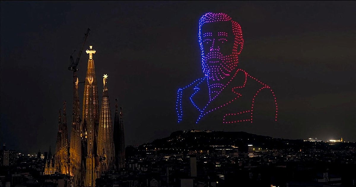 Música y espectáculo dignos de un Papa (y de Gaudí)