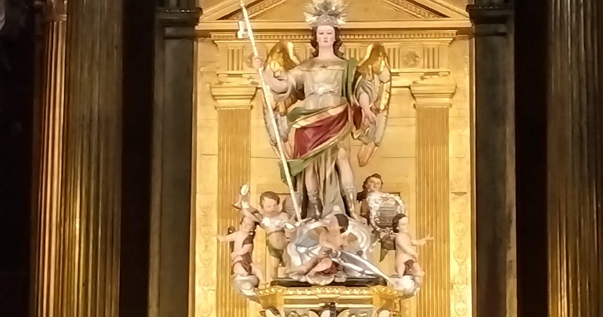 San Rafael preside ya el Juramento de Córdoba sobre su peana