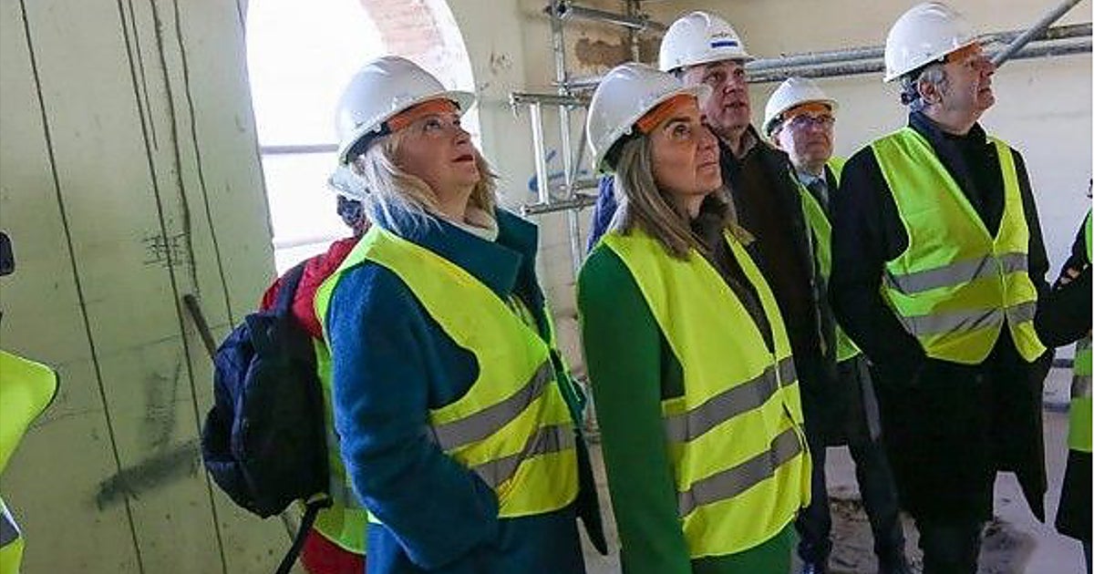 El PP exige de nuevo explicaciones a Page por la visita de Leire Díez al Museo Postal de Toledo junto a Milagros Tolón