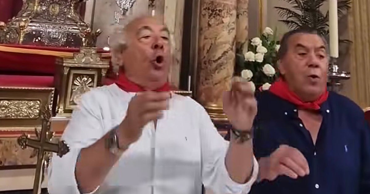 Los del Río se rompen de emoción en Pamplona y adaptan la Salve rociera ante San Fermín: «No pudimos contenernos»