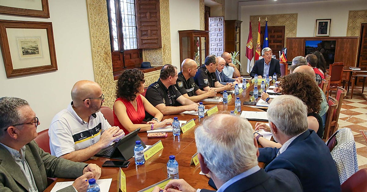 Sabrido apuesta por actualizar protocolos para delimitar competencias en los incendios de la Academia de Infantería
