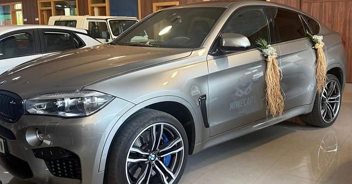 Rompen el cristal con un coche del concesionario y se llevan el mejor BMV: robo de película en Priego de Córdoba