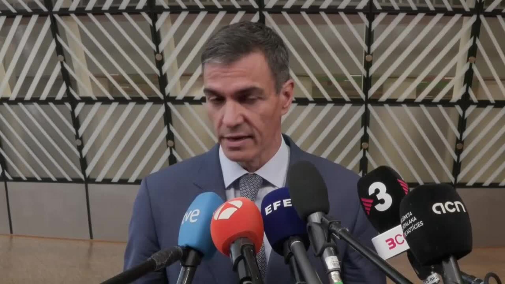 s-nchez-transmite-a-zapatero-su-confianza-en-su-inocencia-y-se