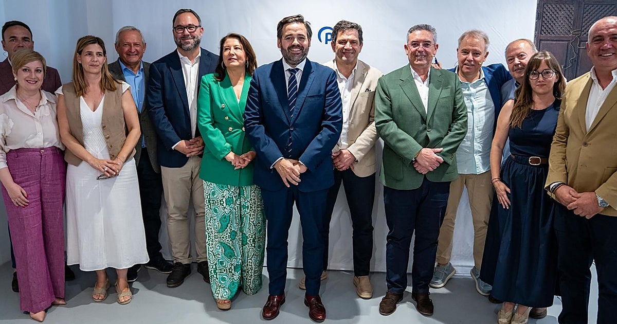 Núñez sitúa el agua como prioridad política y reclama ampliar hasta 2032 la Directiva Marco para evitar el cierre de pozos