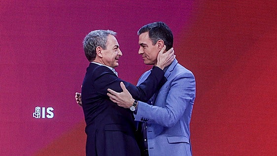 José Luis Rodríguez Zapatero y Pedro Sánchez en un acto del PSOE