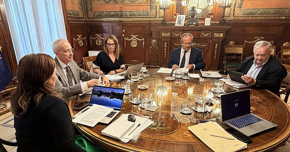 Castilla-La Mancha reitera su no a la financiación pactada con los independentistas y exige empezar de cero