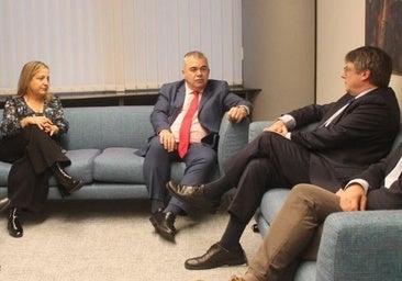Leire Díez maniobró para que el Gobierno recondujera la relación con Puigdemont en Waterloo