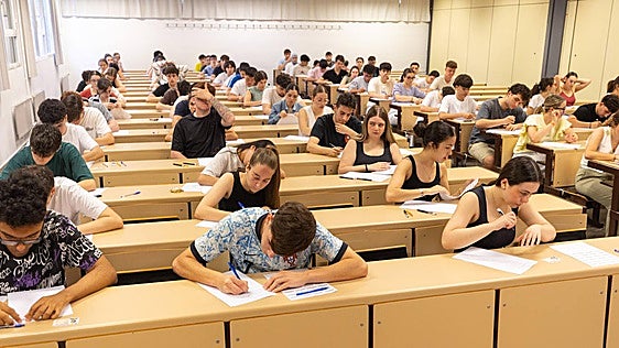 La mitad de los ceros en euskera de la PAU corresponden a exámenes evaluados por un único profesor