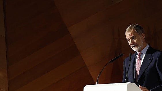Felipe VI advierte de que el orden global está «en cuestión» y aboga por «construir un mundo más libre»