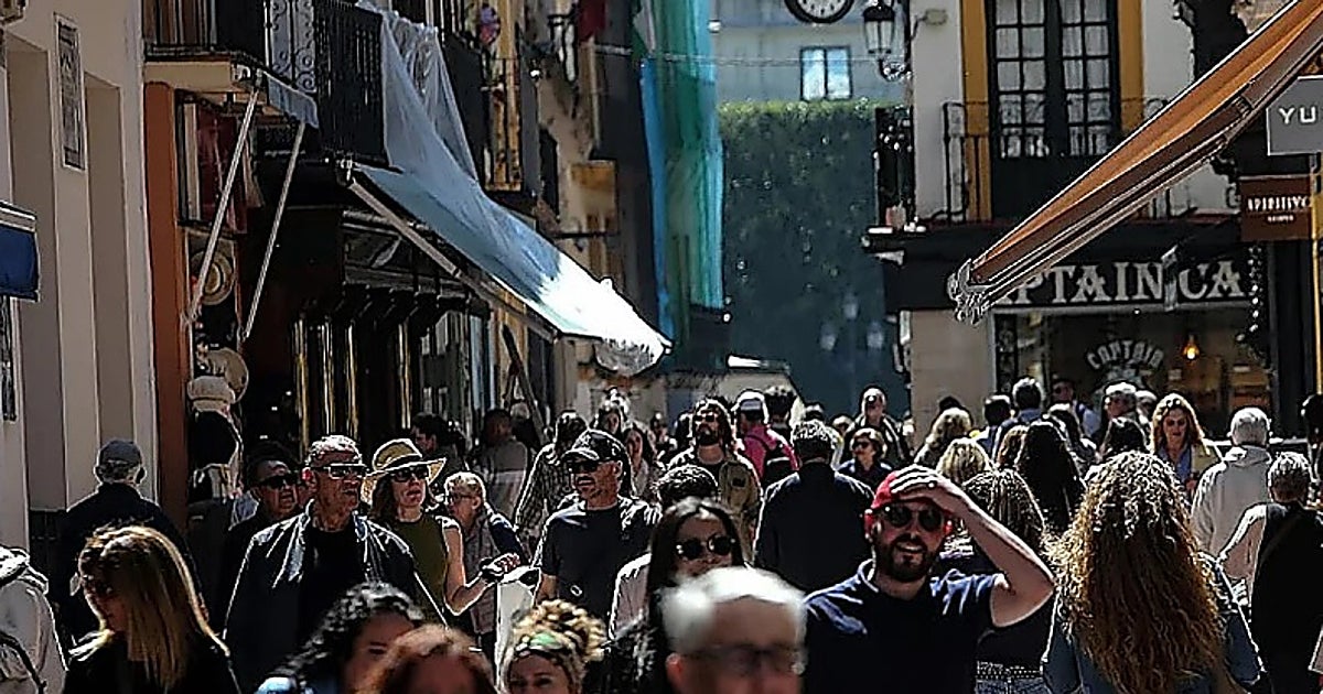 Andalucía se consolida como la región más poblada de España: superará los nueve millones en seis años