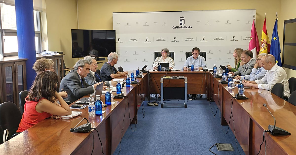 Al menos a 2 kilómetros de distancia y residuos de proximidad: claves del decreto del biometano de Castilla-La Mancha