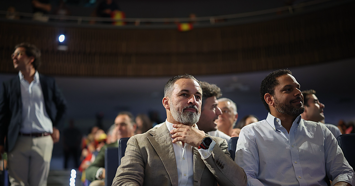 Abascal pide «respeto» al PP, aunque advierte que abandonará los Gobiernos si incumplen los pactos autonómicos