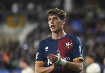 El delantero Enol Rodríguez, sexto fichaje de la temporada