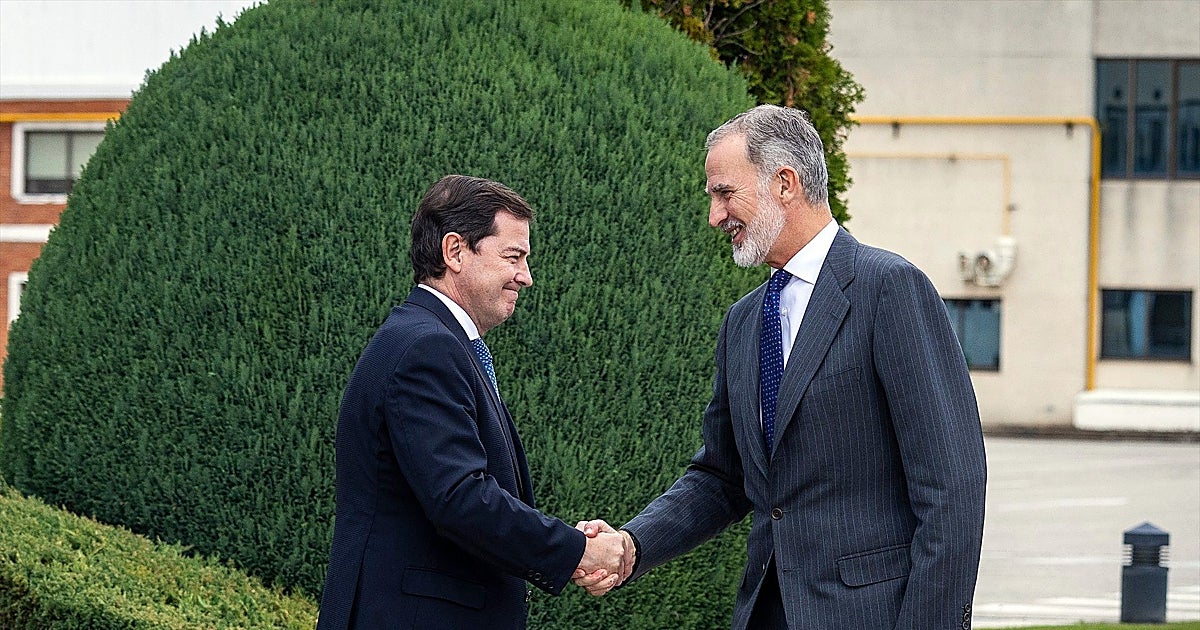 Felipe VI recibirá el jueves en audiencia a Fernández Mañueco