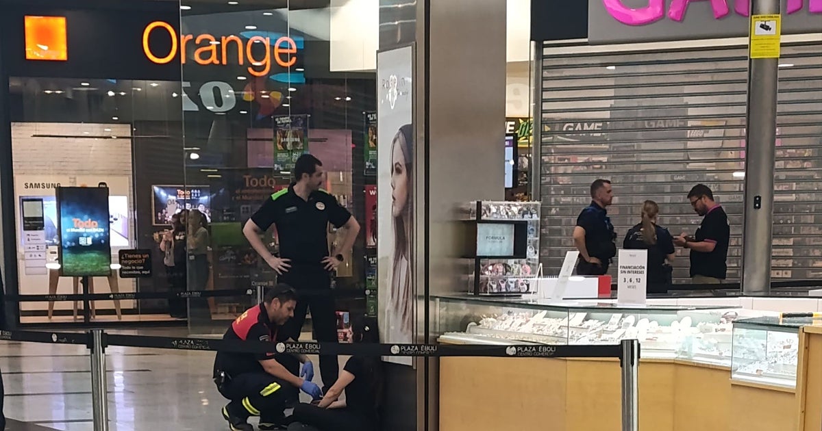 Nuevo atraco con disparos en una joyería de un centro comercial de Pinto: «Ha sido terrible»