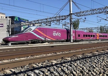 Decenas de pasajeros atrapados por una avería en un tren en la estación de Málaga