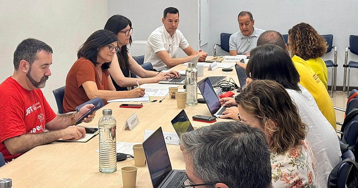 Educación y sindicatos negociarán cada semana en julio para intentar cerrar un acuerdo antes del próximo curso