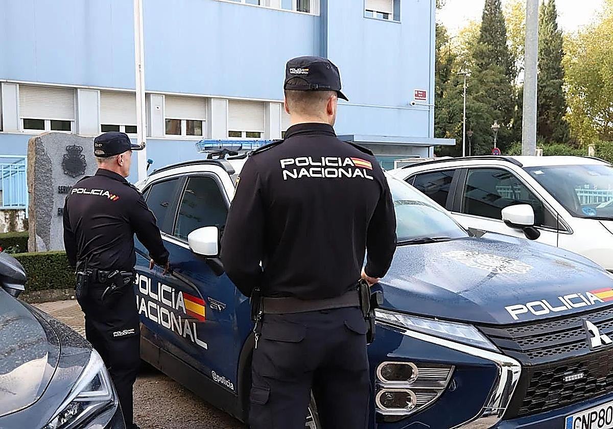 Agentes de la Policía Nacional de Córdoba.