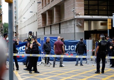 El jefe de la Guardia Urbana pide a los agentes máxima alerta ante la violencia con armas en las calles de Barcelona