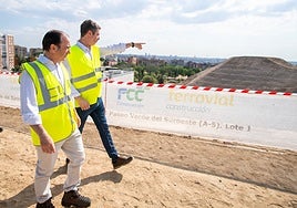 Las montañas con tierra del túnel de la A-5 serán miradores hacia la Casa de Campo