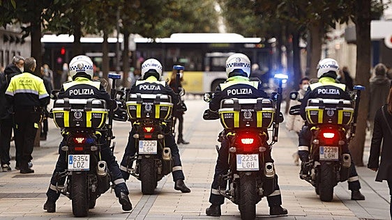 Detenido por dar una paliza a un hombre hasta saltarle los dientes para intentar robarle