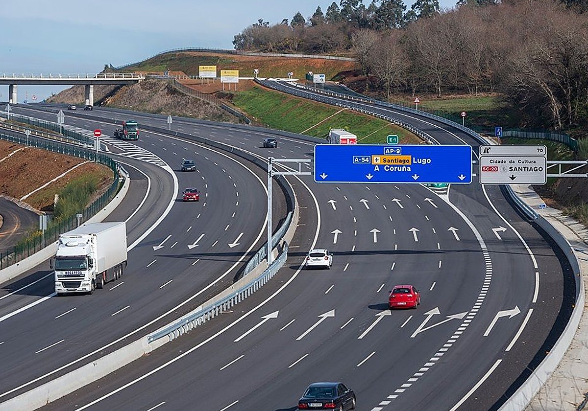 La Autopista do Atlántico AP-9, a su paso por Santiago de Compostela