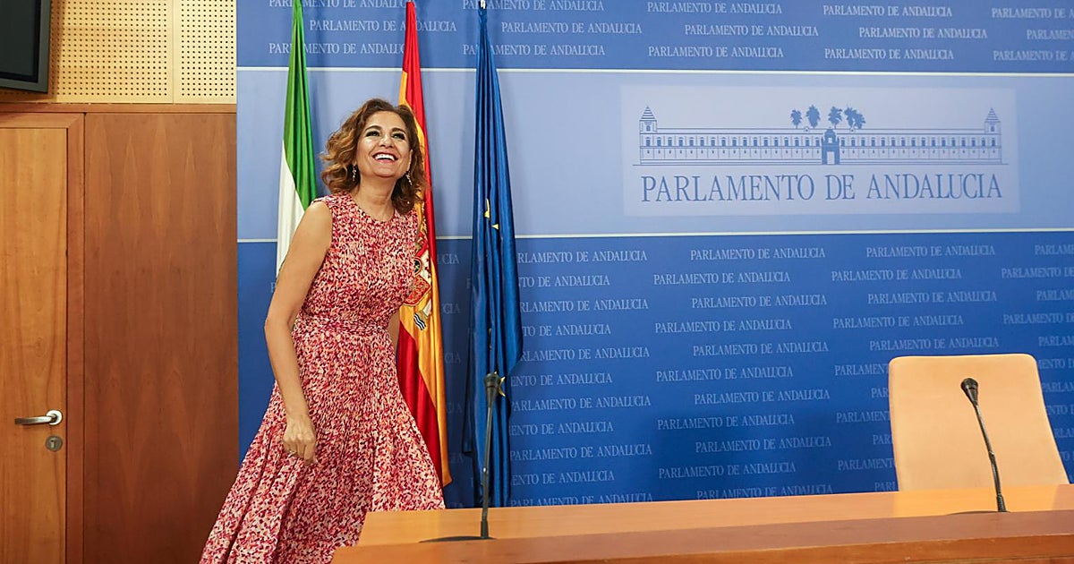 Montero acusa a Juanma Moreno de no tener paciencia como «hacemos en el Gobierno de Sánchez» para negociar