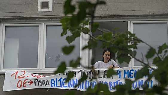 Aplazado hasta el 15 de julio el desahucio de una refugiada ucraniana y sus cuatro hijos en La Coruña
