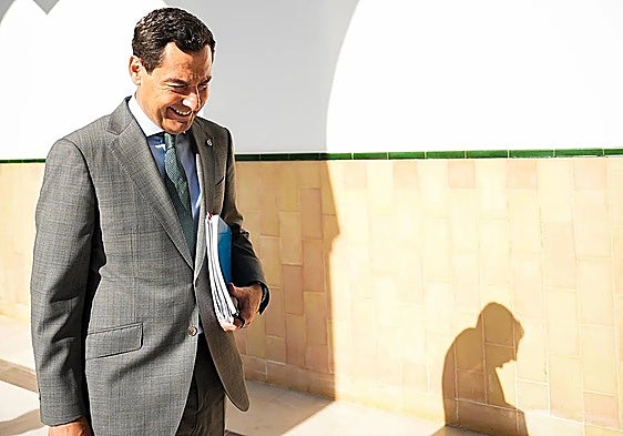 Juanma Moreno anuncia el nuevo Gobierno de Andalucía, en directo: última hora de la comparecencia y el nombramiento de los consejeros