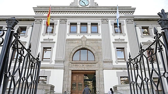 Los dos hermanos que intentaron matar a golpes a su padre en Negreira cumplirán su condena en un psiquiátrico