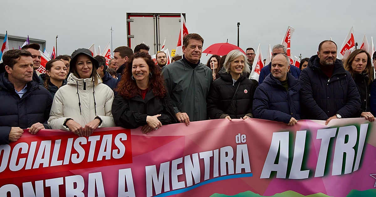 PSOE y BNG celebran el archivo de Altri como una «derrota de Rueda»