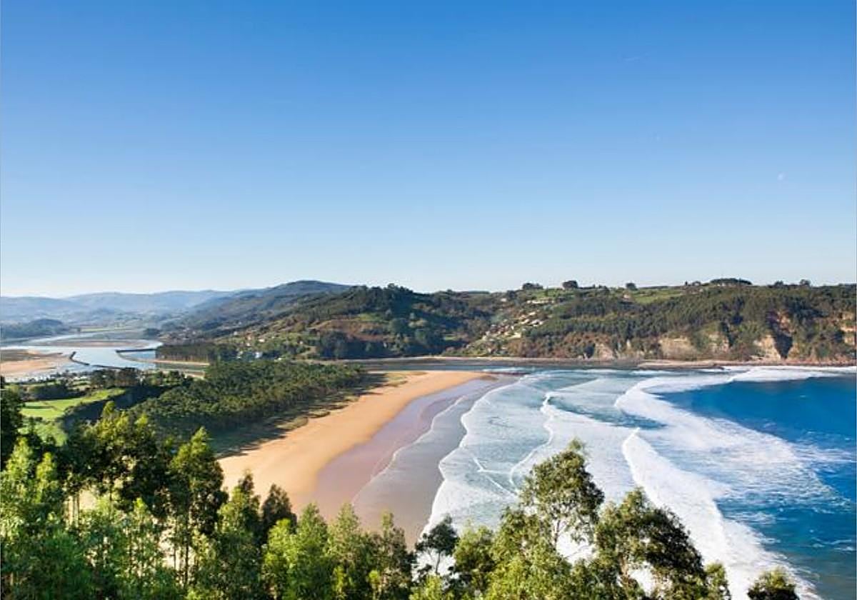La playa considerada una de las más bonitas de Asturias por National Geographic