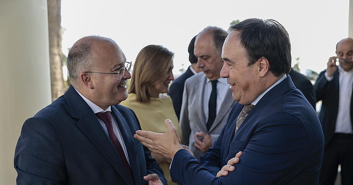 Génova se enfrenta otra vez al polvorín valenciano del PP