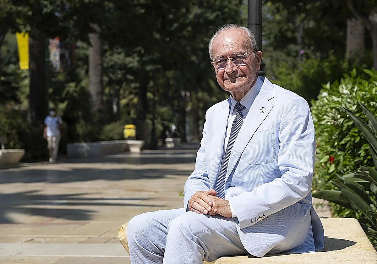 Francisco de La Torre volverá a presentarse a la alcaldía de Málaga con 84 años